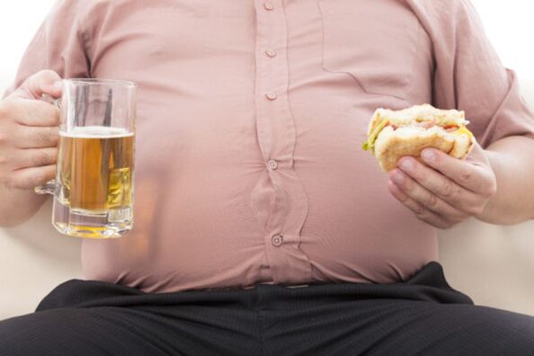 álcool de junk food e obesidade como causas de psoríase nas pernas